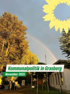 Neuer Monat.
Neue Termine der Kommunalpolitik in Grasberg. 
-> siehe Bilder 2-7

Die Sitzungen sind öffentlich 🤝

Jede/r kann dabei sein. 
Hier, wo Politik für Grasberg gemacht wird 🏫

Außerdem gibt es in diesem Monat einen ganz besonderen Termin: 
Wir alle wählen am 09.11.2025 einen hauptamtlichen Bürgermeister 🗳️.
Für den Ort, in dem wir gemeinsam leben 💚

Weitere  Informationen findest Du im Ratsinformationssystem der Gemeinde Grasberg. 

Einen Artikel mit Links aus dieser Quelle (zu den Bekanntmachungen, Sitzungsunterlagen und später auch zu den Niederschriften) findest Du jetzt auf unserer Homepage (Link im Profil). 

Bei Interesse schau gerne mal vorbei 🌻 

#grasberg
#gemeindegeasberg
#kommunalpolitik
#beteiligung
#mitmachen
#mitreden
#fürmehrtransparenz