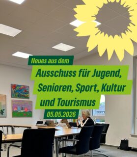 Die Sitzung am Dienstag vereinte wieder viele  Themen, die alle spannend und wichtig sind. 
Weil sie zeigen, dass auch für Jugend, Senioren, Sport und Kultur in Grasberg viel von Vielen getan wird. 
Es gab interessante Rück-und Ausblicke.
Das Besondere: 
Alle Generationen kommen in diesem Ausschuss zusammen. 

Zu sehen war im Rathaussaal die 
Ausstellung der Grasberger KunstwerkerInnen „sonderbar - wunderbar“, die eine besondere Athmosphäre für diese Sitzung schuf. 
Auch Ihr könnt sie aktuell  besuchen 🏞️.

Unser Bürgermeister @ritthaler.grasberg berichtete,  dass das Grasberger Ferienspassprogramm, wieder anläuft->Angebote sind wie immer sehr willkommen  und können jetzt bei der Verwaltung angemeldet werden. ℹ️ :HP Gemeinde Grasberg. 

Außerdem wurde ganz unkompliziert ein Basketball-und Beach-Volleball-Tag für den 13.05.2026(+weitere Termine) geplant und ermöglicht durch TSG-WGE, @jupa_grasberg und @jugendtreff_grasberg gemeinsam Sport👍🏻
Alle im Alter von  10-99 Jahre können sich jetzt anmelden und einfach teilnehmen.👏🏻💪🏼

Alfred Perband vom Seniorenbeirat konnte über das aktuelle Engagement und das großes Interesse an einer gut besuchten Veranstaltung zur Herzgesundheit berichten bei der klar wurde „Frauenherzen❤️sind anders“.
Es wurde ein  Ausblick auf die Planungen zum 20 jähr. Jubiläum gegeben. Auch ein neuer Flyer ist dort wieder in Arbeit. 

Das @jupa und der @jugendtreff_grasberg konnten über die aktuellen Themen und  vielfältigen Angebote berichten, die im letzten halben Jahr ermöglicht wurden. 
Grundschüler der 4. Klassen waren zu Gast und an Schwerpunktthemen wird gearbeitet. 

Auch das Grasberger Stolpersteinprojekt war Thema und erfuhr Zustimmung  bei den Ausschussmitgliedern. 
Ein positiver einstimmiger  Beschluss für die geplante Erstverlegung zum Gedenken an die jüdische Familie Fränkel (für November geplant) wurde gefasst. 

Außerdem erzählte Lukas Schlösser noch von der Verleihung des Jugendförderpreises des Landkreises für „die Reise gegen das Vergessen“, zu dem Petra Mirsanaye 🌻(Foto) noch ganz herzlich gratulierte. 
Dort haben sich auch neue spannende Kontakte, z.B. zu @lilis.wohnzimmer ergeben (auch Preisträger)ergeben.#grasberg